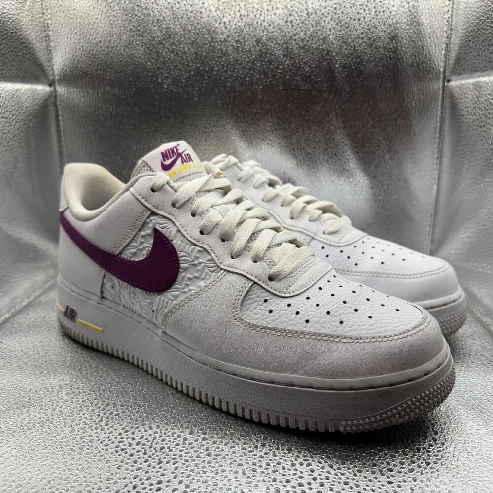 Size 9.5 Nike Air Force 1 '07 Embossed Hoops White Mens Sneaker FJ4209-100